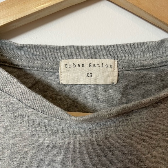Urban nation Long sleeve Size XSmall - Picture 2 of 4